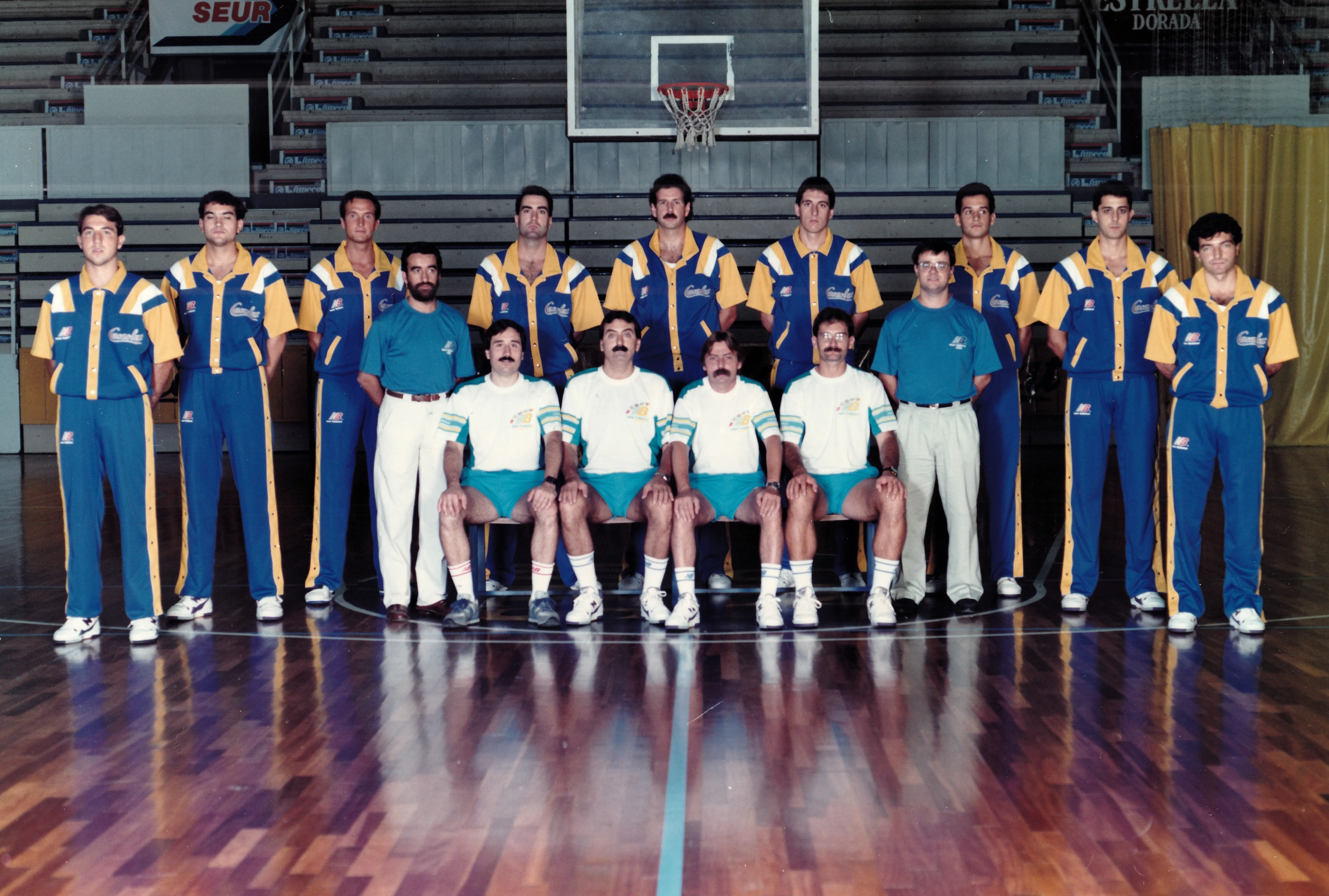 1988-89 Equip dret